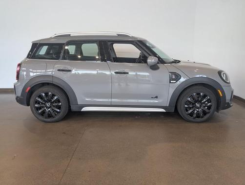 2023 MINI Countryman Cooper S