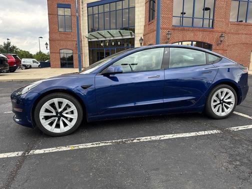 2021 Tesla Model 3 Long Range