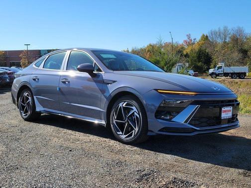 2026 Hyundai SONATA SEL