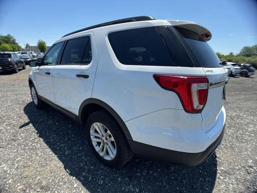 Oxford White 2016 Ford Explorer Base