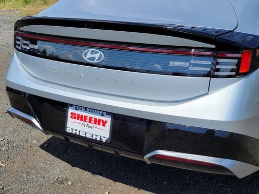 2026 Hyundai SONATA SEL