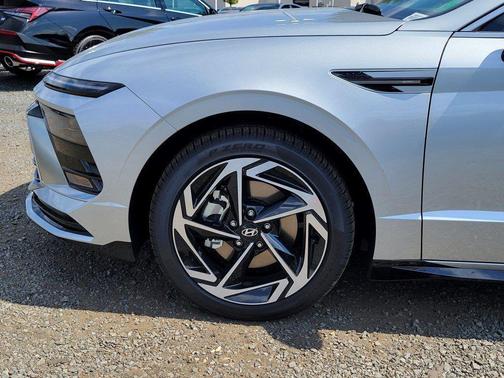 2026 Hyundai SONATA SEL