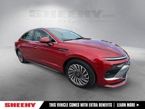 Ultimate red 2025 Hyundai SONATA Hybrid SE