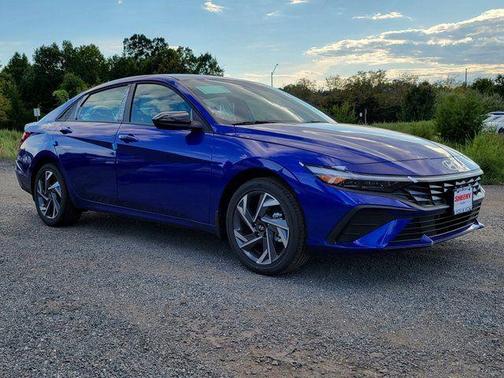 2025 Hyundai ELANTRA Sport