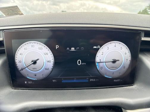 Amazon Gray 2022 Hyundai TUCSON Limited