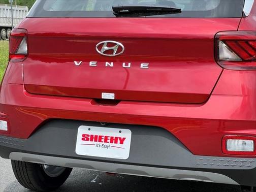 2025 Hyundai VENUE SE