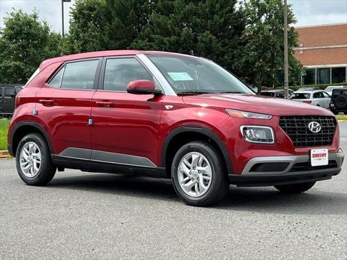 2025 Hyundai VENUE SE