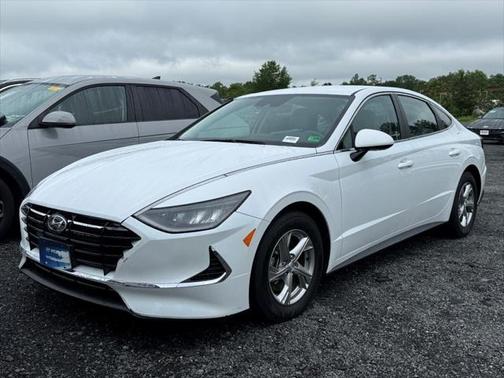 2022 Hyundai SONATA SE