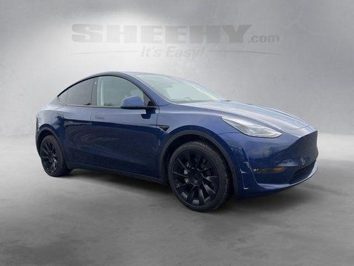 2023 Tesla Model Y Long Range Dual Motor All-Wheel Drive
