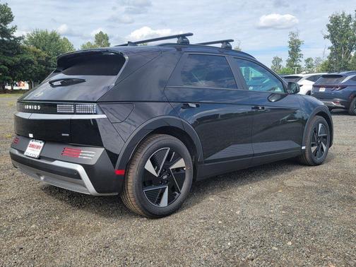 2025 Hyundai IONIQ 5 SEL