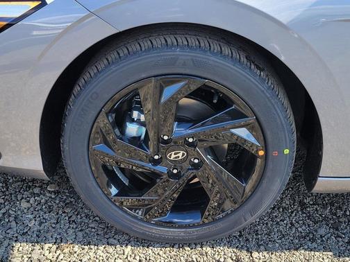 2026 Hyundai ELANTRA Sport