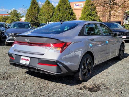 2026 Hyundai ELANTRA Sport