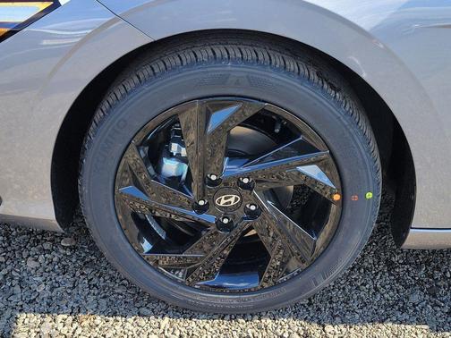 2026 Hyundai ELANTRA Sport