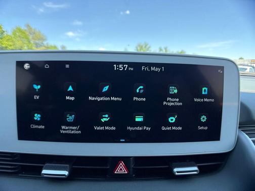 Shooting Star (Matte Gray) 2023 Hyundai IONIQ 5 Limited