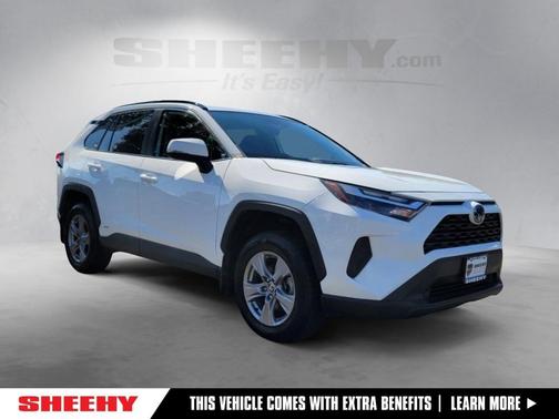 2022 Toyota RAV4 Hybrid XLE