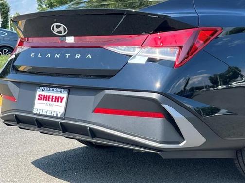 2025 Hyundai ELANTRA Sport