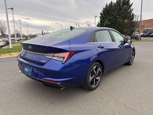 2022 Hyundai ELANTRA HEV Limited