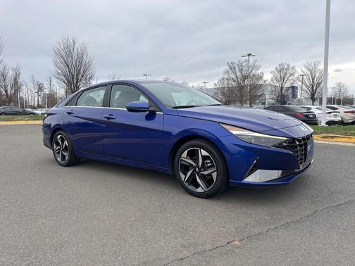 2022 Hyundai ELANTRA HEV Limited