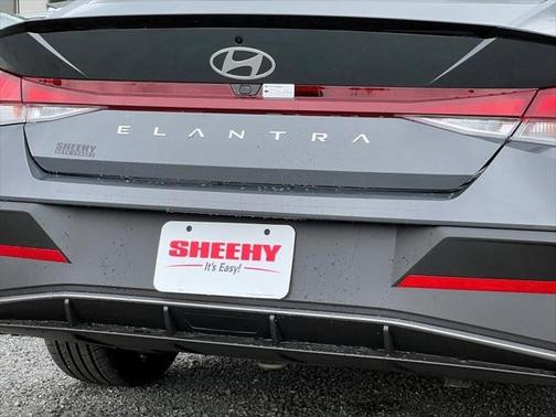 2025 Hyundai ELANTRA Sport