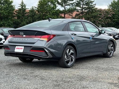 2025 Hyundai ELANTRA Sport