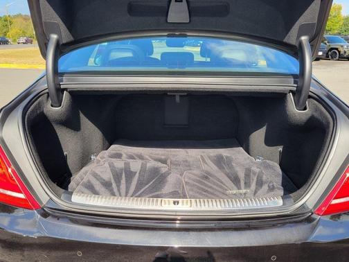 2019 Genesis G90 Premium