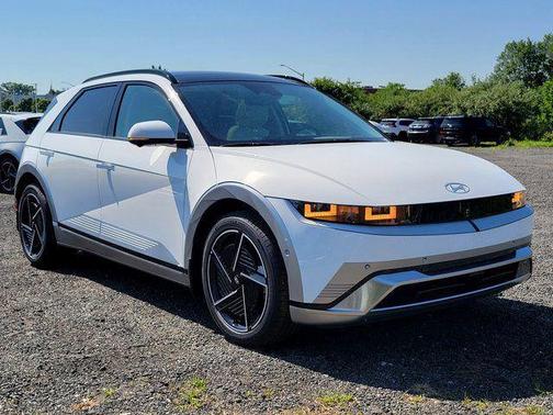 Atlas White 2026 Hyundai IONIQ 5 Limited