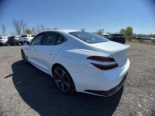 2025 Genesis G70 2.5T AWD