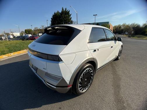 Atlas White 2024 Hyundai IONIQ 5 Limited