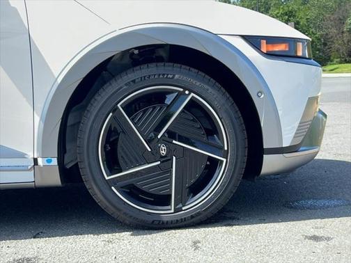 2025 Hyundai IONIQ 5 Limited
