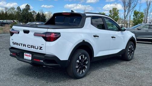 2025 Hyundai SANTA CRUZ SEL Activity