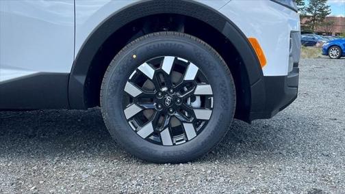 2025 Hyundai SANTA CRUZ SEL Activity