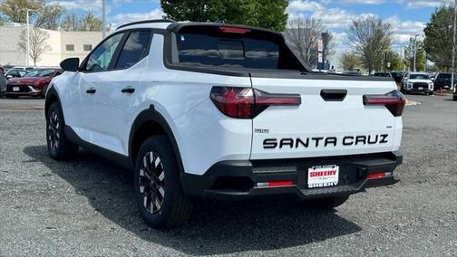 2025 Hyundai SANTA CRUZ SEL Activity