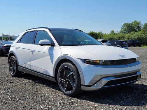 Atlas White 2026 Hyundai IONIQ 5 Limited