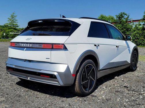Atlas White 2026 Hyundai IONIQ 5 Limited