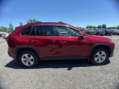 Ruby Flare Pearl 2019 Toyota RAV4 XLE
