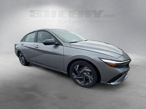 Fluid Metal 2025 Hyundai ELANTRA HEV SEL Sport