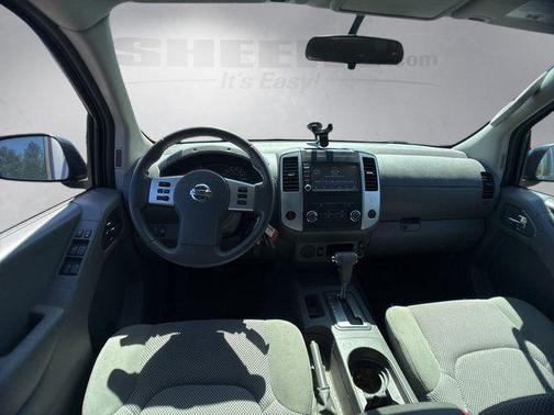 Gun Metallic 2019 Nissan Frontier SV