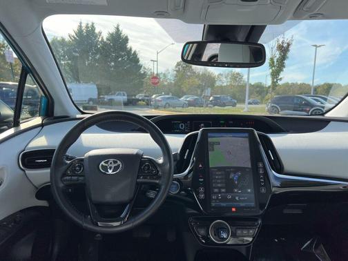 2021 Toyota Prius Prime Limited