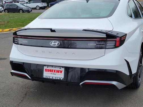 2026 Hyundai SONATA SEL