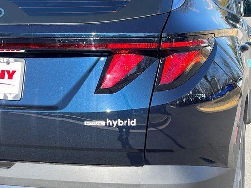2026 Hyundai TUCSON Hybrid Blue SE