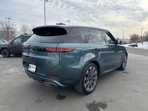 2024 Land Rover Range Rover Sport SE