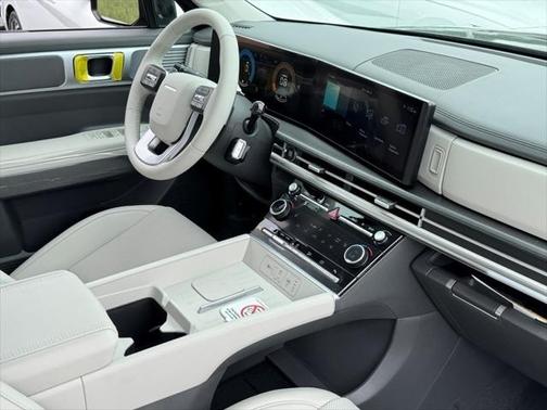 2025 Hyundai SANTA FE SEL 2.4