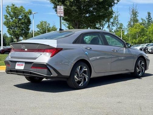 2025 Hyundai ELANTRA Sport