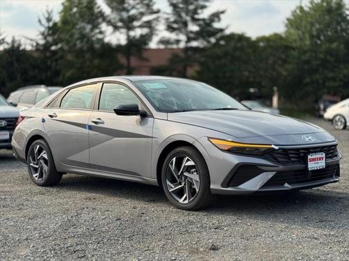 2025 Hyundai ELANTRA Sport