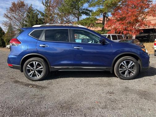 2017 Nissan Rogue SL