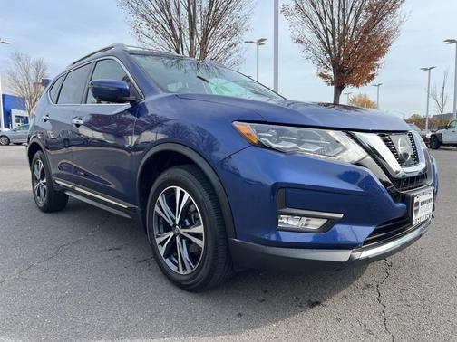 2017 Nissan Rogue SL