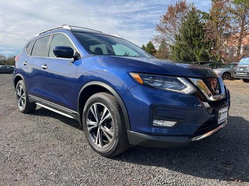 2017 Nissan Rogue SL