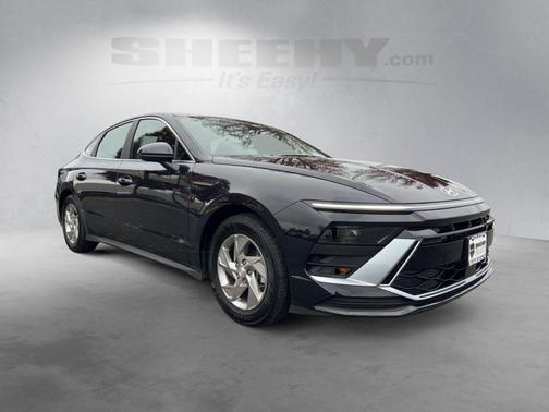 2025 Hyundai SONATA SE