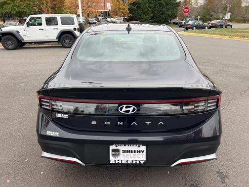 2025 Hyundai SONATA SE