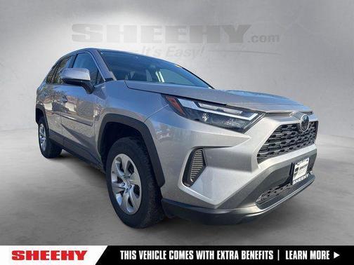 2023 Toyota RAV4 LE